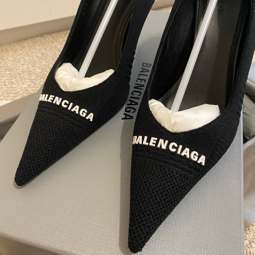 Balenciaga Pumps
